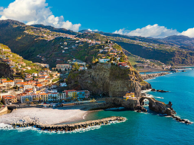 Réveillon na Ilha da Madeira – 27/12/2027 a 03/01/2028