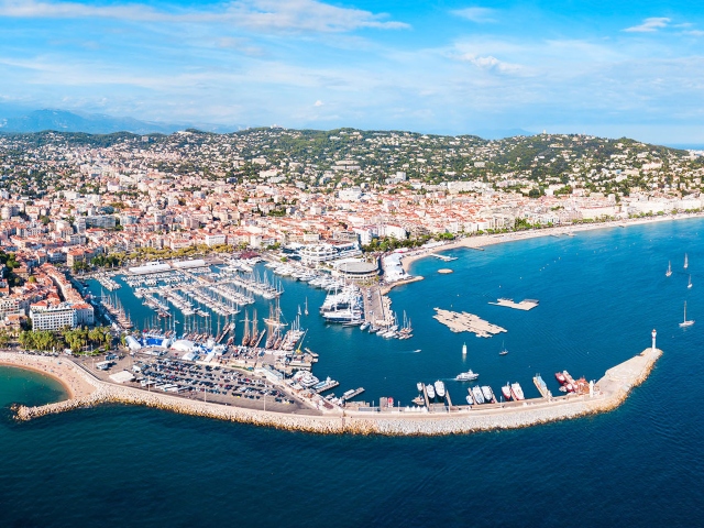 Tour da França – Paris a Côte d’Azur – 14/06 a 28/06/2027