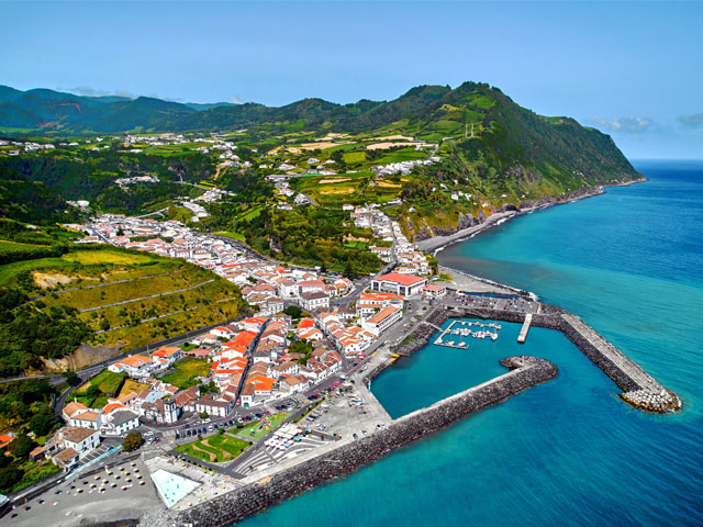 Açores  e  Ilha da Madeira – 01/07 a 10/07/2027